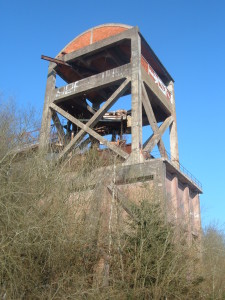 Samedi 21 octobre à May-sur-Orne, à la salle des fête, animations sur le thème : mines et métallurgie en Normandie, garder la trace ?