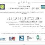 Certificat du label "Villes et villages étoilés" attribué à Feuguerolles-Bully pour la protection du ciel nocturne.