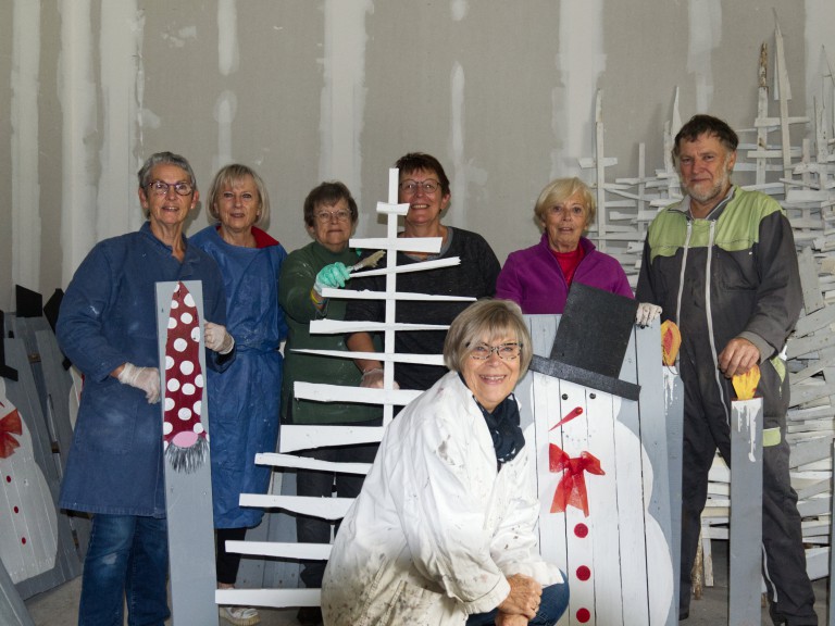 Un grand merci aux bénévoles qui ont embelli la commune pour les fêtes de fin d’année